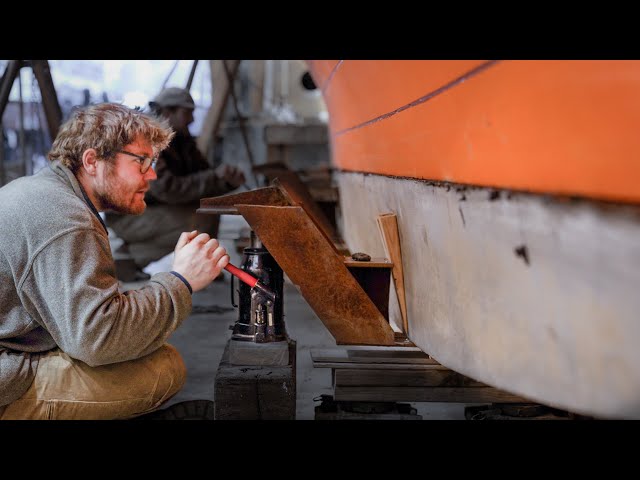 Fitting the Lead Ballast Keel (Tally Ho / EP120)