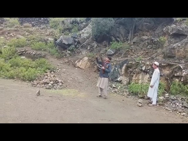 Ye Na Dekha To Kuch Na Dekha  😆😂