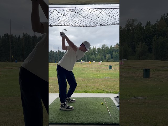 We talkin’ bout practice🏌🏻     #golf #golfshorts #golfswing #golfpractice #drivingrange