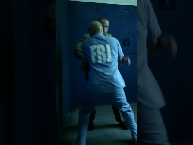 What It's Really Like Behind Bars: Prison Footage