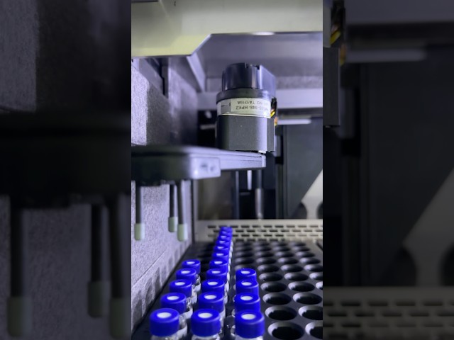 Auto sampler of Agilent 1260 Infinity II #chromatography #hplc