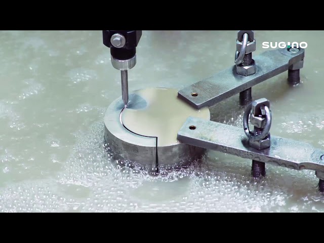 5軸制御ウォータージェットカッタ 加工シーン/5-Axis Control Water Jet Cutter Processing Scenes