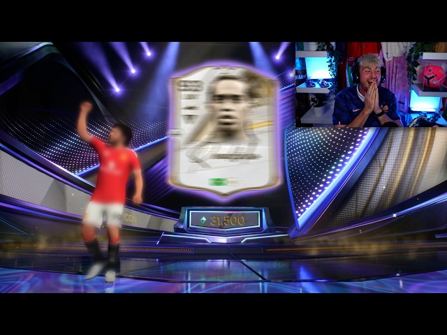 I PACKED AN INSANE HOLOGRAPHIC ICON! 😱