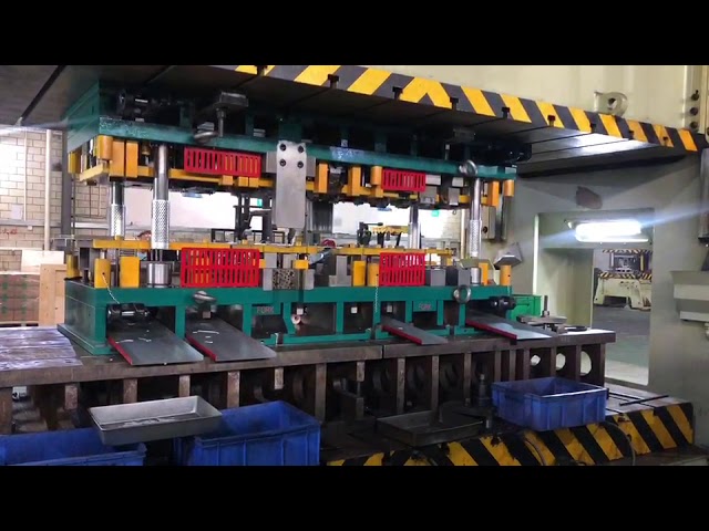 Steel Stamps & Punch Stamps Metal Stamping Dies Manufacturer Progressive Die Automotive Parts