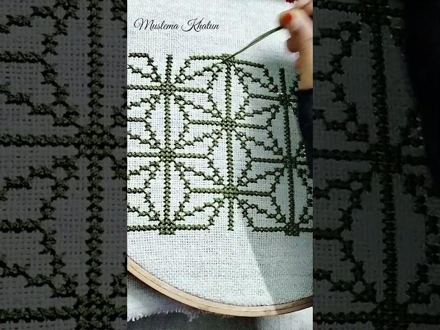 Easy Embroidery Stitch Tutorial 🌿 #embroidery #shorts #shortsviral #trending #diy # #crossstitch