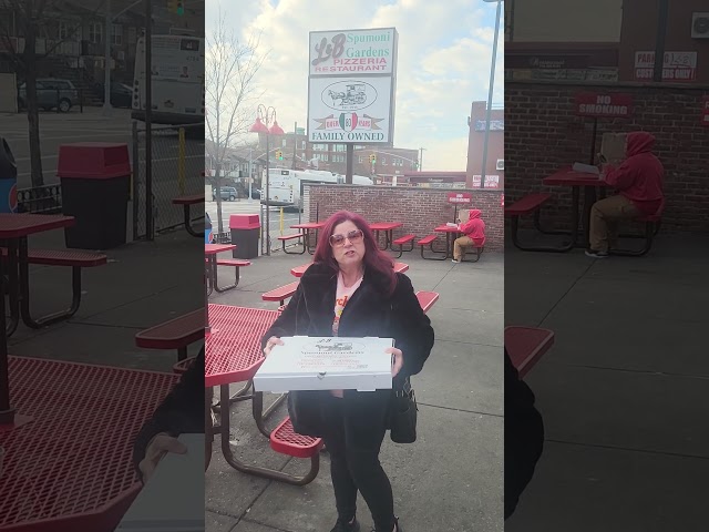 World's Best Pizza L&B's Spumoni Gardens