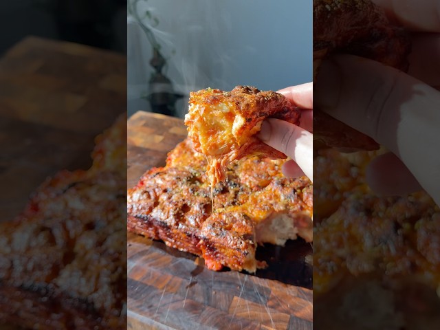 Pull Apart Pizza Focaccia 🍕 Full recipe on my site!