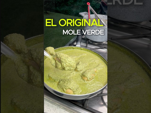EL ORIGINAL MOLE VERDE 🌶️🥜 Receta Original Mexicana ¡Fácil de la Abuela! #shorts #shortvideo
