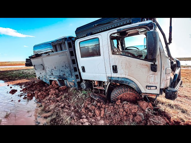 STRANDED on the BINNS TRACK - BOGGED in our ISUZU NPS 4x4