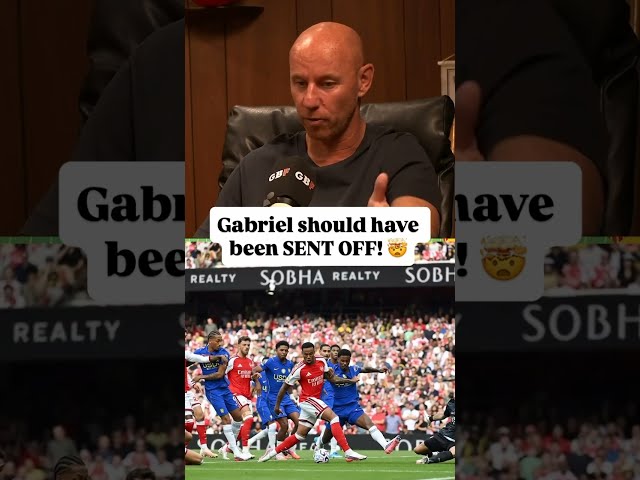 Gabriel should have been SENT OFF! 🤯