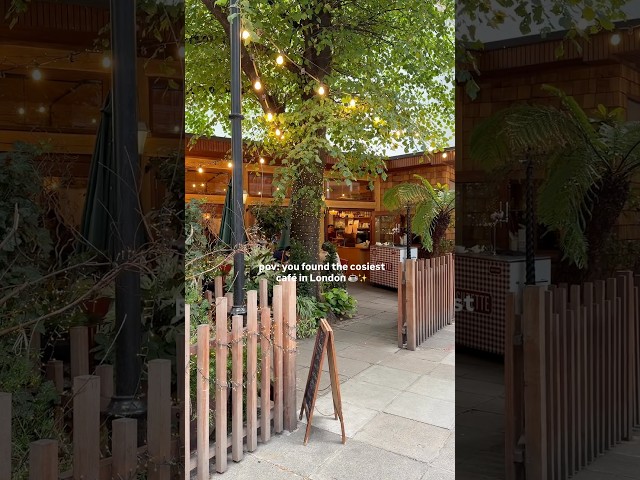 pov: you found the cosiest café in London ☕️✨ #thingstodoinlondon #autumn