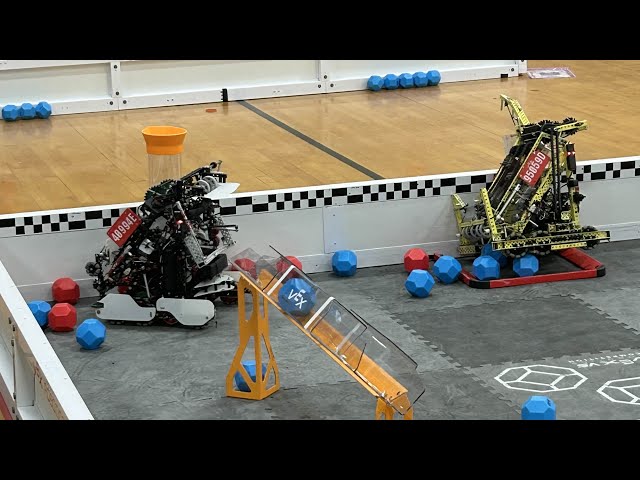Vex push back PCCTC Finals 40994E/95059D(winners) VS 9623W/65162A 