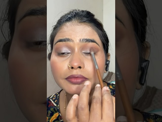 🤎 Soft Brown Eye Makeup | Easy Beginner Tutorial ✨ #short