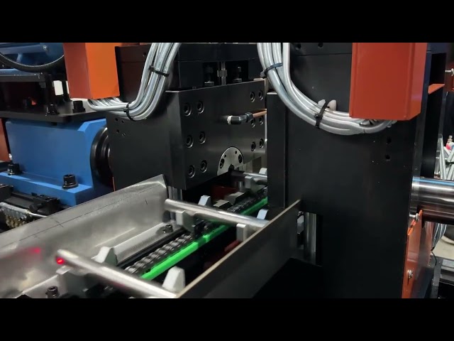 Fully automatic chamfering machine