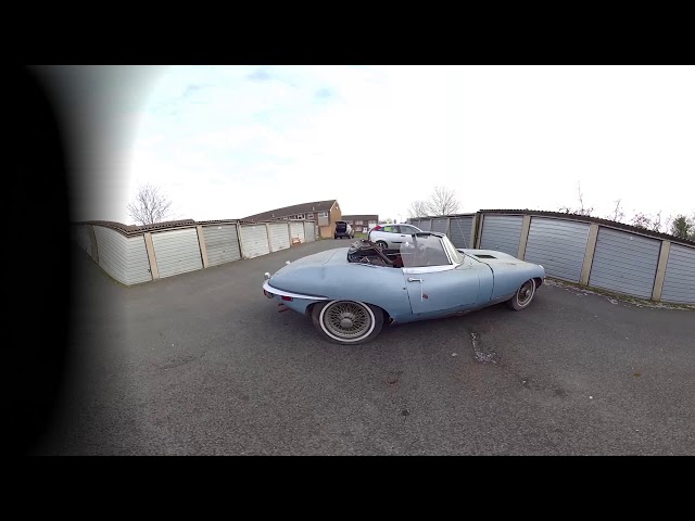1970 Jaguar E-Type Convertible Exterior 3D VR Walk Around