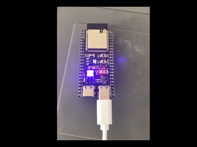 ESP32 board, RGB led and WIFI Bluetooth scanner