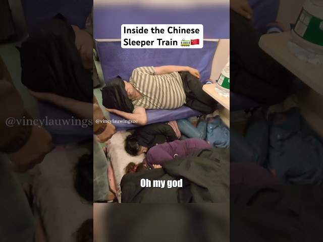 Inside the cheapest carriages of the Chinese Sleeper Train #china #travel #chinatravel #solotravel