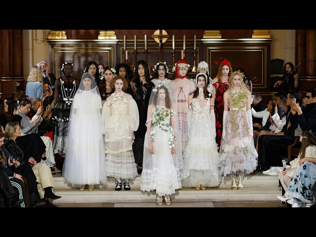 Bora Aksu 2026/2027秋冬伦敦时装周女装发布会 Bora Aksu | Fall Winter 2026/2027 | London Fashion Week