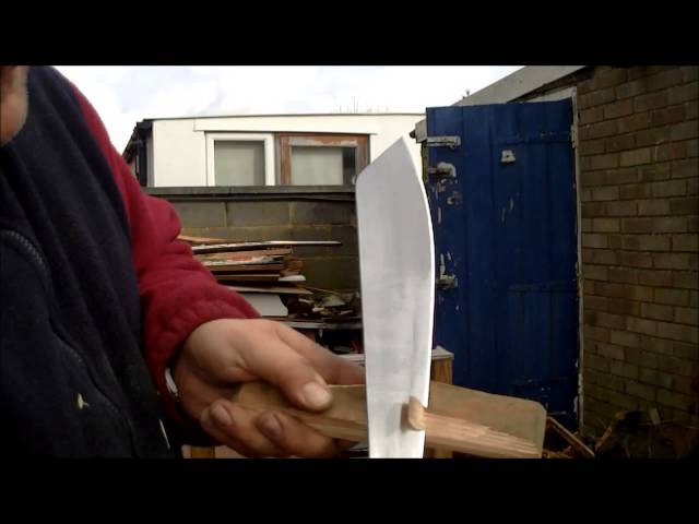 UK Knife Maker Golok simple edge test