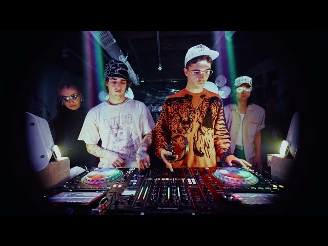 GARAGE RAVE (sober rob b2b HOLLY b2b MADI b2b LIWAG) | heds