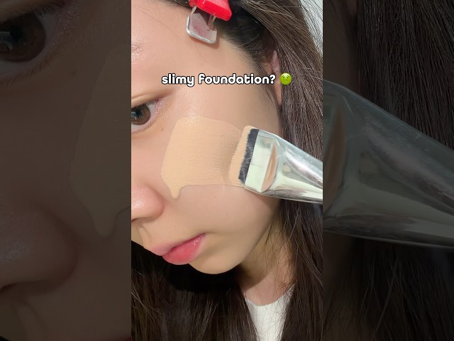 Slimy foundation 🤨 #makeup