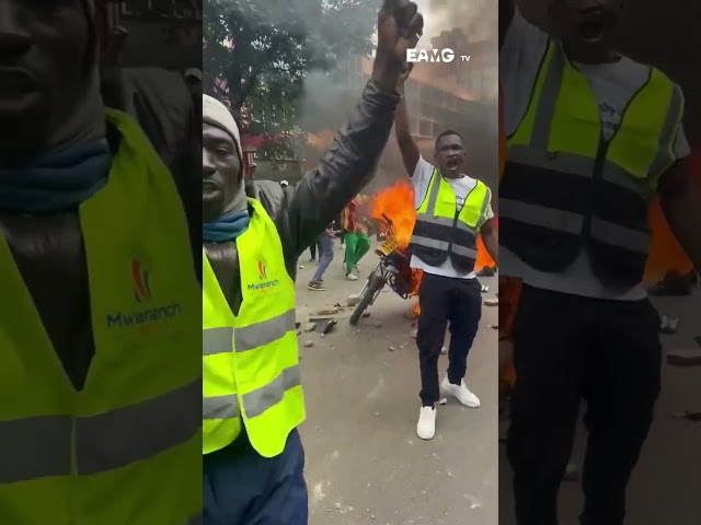 Tensions escalate in Nairobi, Kenya as goons reportedly disrupt peaceful protests.#Kenya #nairobicbd