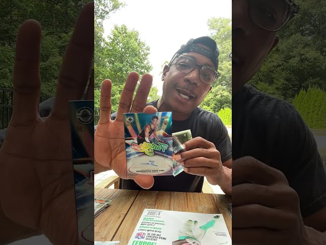 Ja Rule pulls an Autographed card in Topps Chrome Update Pack
