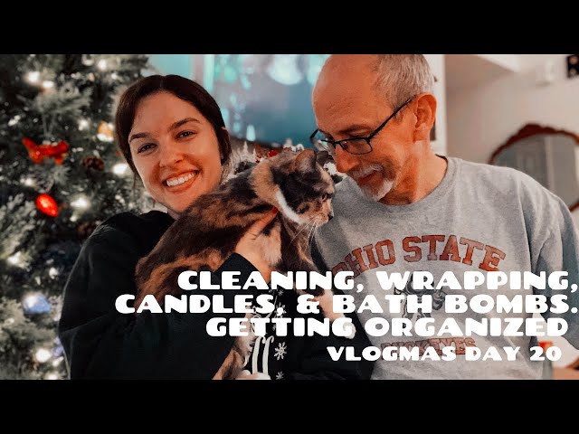 Cleaning, Wrapping, Candles & Bath Bombs | VLOGMAS DAY 20
