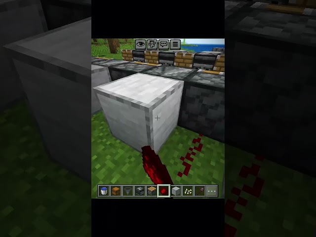 🤯 This Minecraft Redstone Build Hack Is TOO SMART! 🔥 #shorts