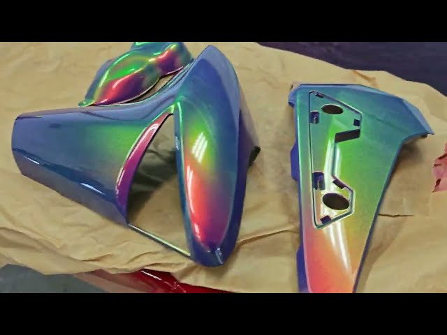 Prueba de aplicación de la pintura para carrocería POSEIDON LU06 de la colección LUNAAR