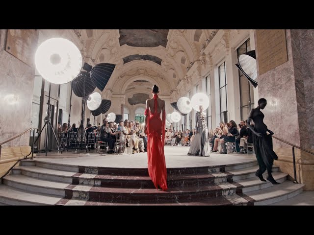 SCHIAPARELLI FALL/WINTER 2025-2026 HAUTE COUTURE