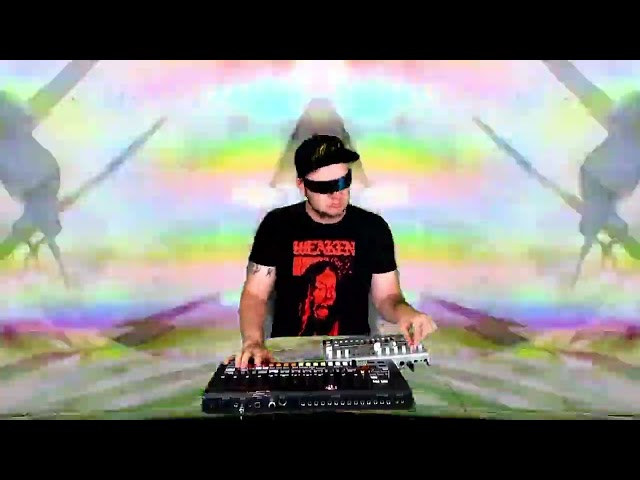 Live Acid Dub Techno Jam on Behringer TD-3 and RD-8 | 6-22-22