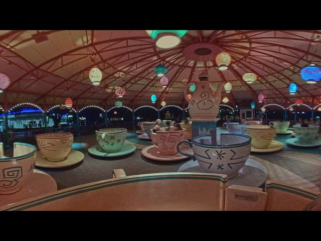 360 POV ride on Mad Tea Party | Tea Cups | Magic Kingdom in VR 4K/5K