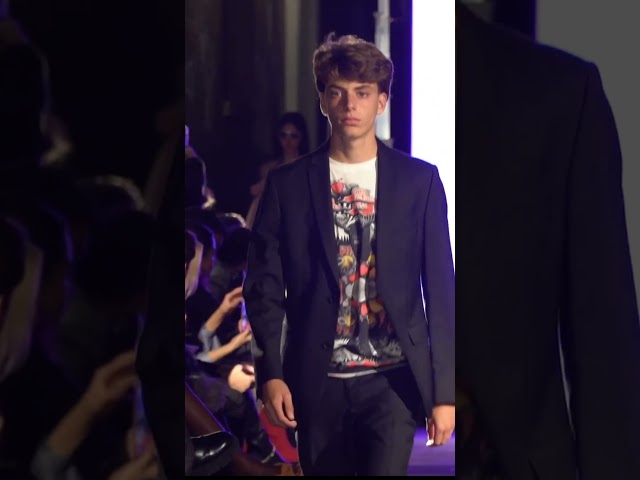 CUSTO BARCELONA Spring/Summer 2025 : The Art of Fashion Reinvented at NYFW