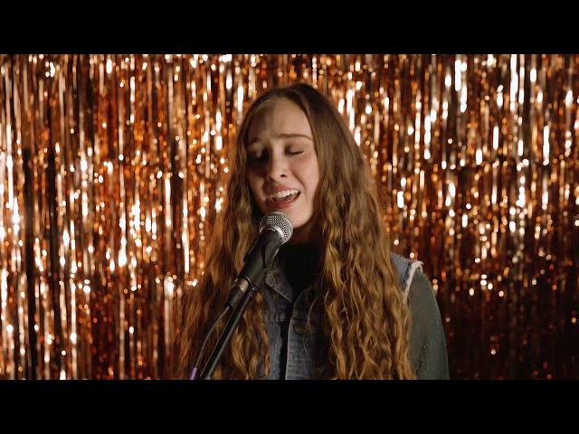 Chappell Roan - What's Up? (4 Non Blondes Cover)