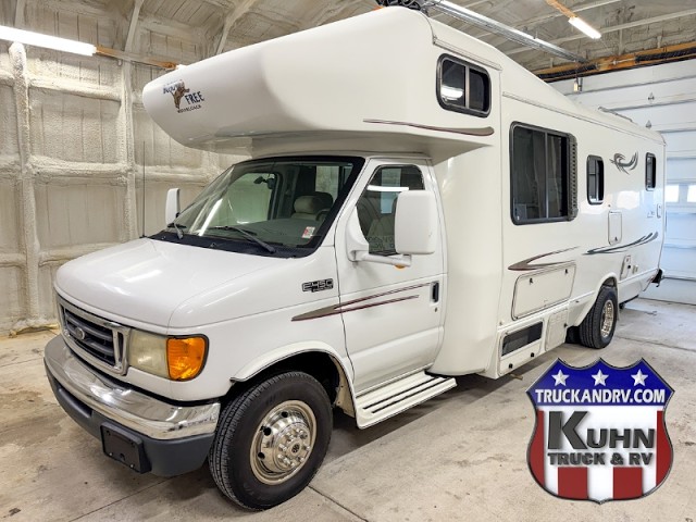 2004 Born Free 26RSB Class C RV Motorhome FOR SALE truckandrv.com