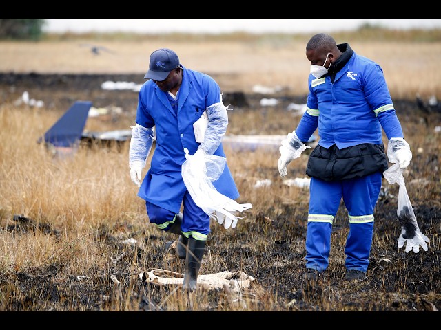 Zimbabwe probes helicopter crash that killed tycoon Chivayo
