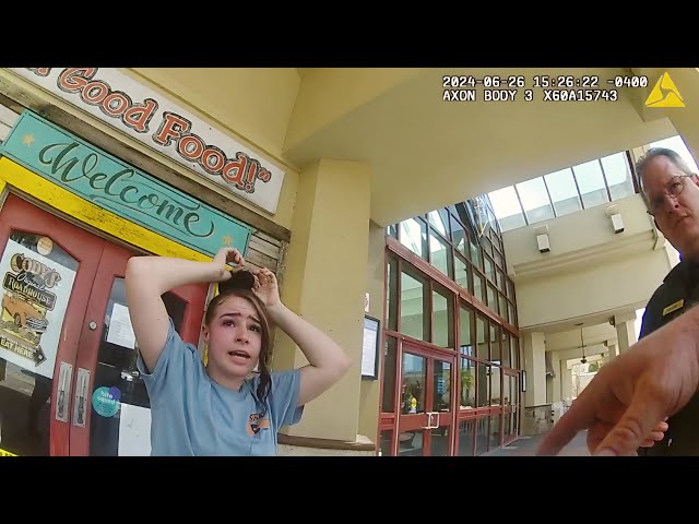 Restaurant Server Sets Up Couple To Get Jumped