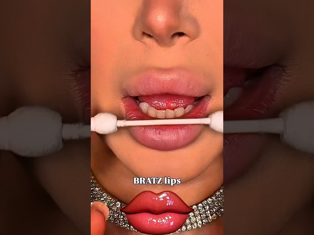 Q-Tips Lip Filler Unlock 👄💄#lipstick #lipfiller#qtip#tutorial #beautytips#shorts#fyp #youtubeshorts