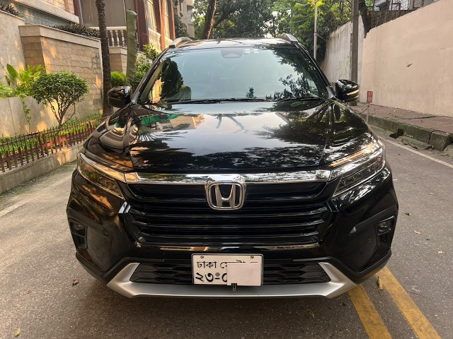Honda BR-V 2022 is now available (Pre Owned)