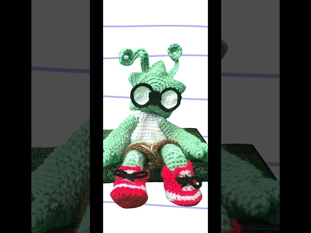 The intro to my intro video :)full introduction video on my channel! #firstvideo #artyoutuber #craft