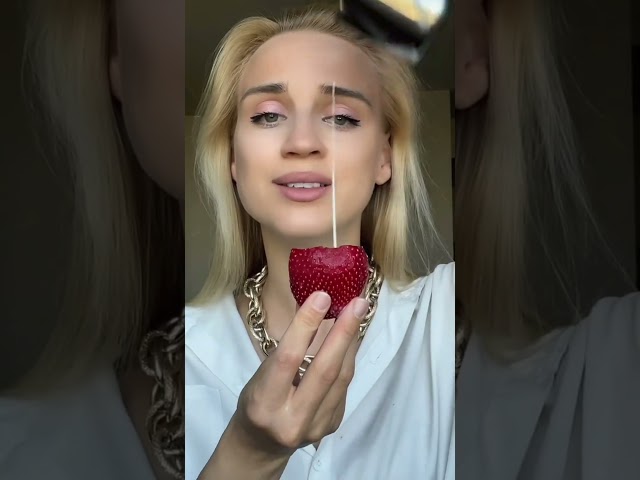 Strawberry Coffee 🍓 ☕️ #asmr #food #mukbang #eatingsounds