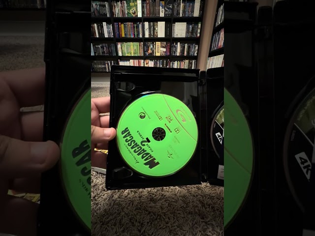 Madagascar Escape 2 Africa 4K Blu-ray Unboxing