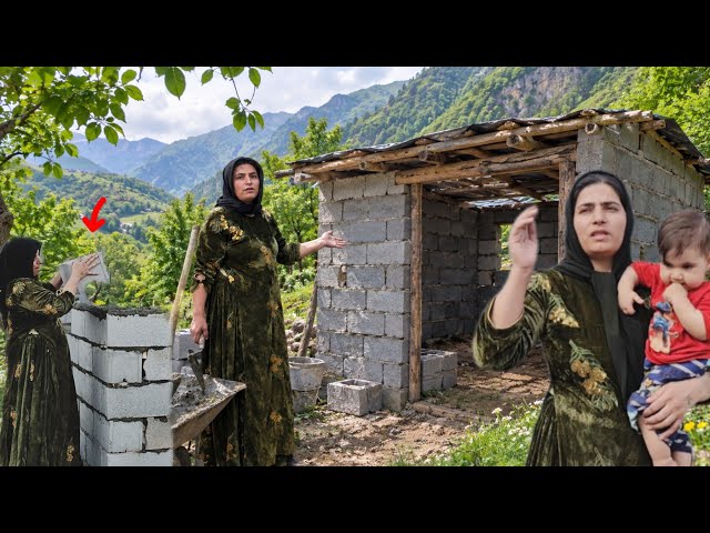 💔 She Works All Day for Her Children… Then Sleeps Among Scorpions at Night 😢