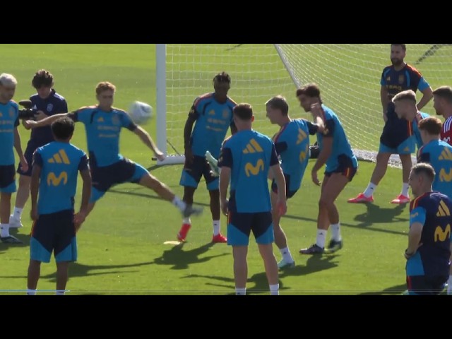 Spain All Action Training on eve of England Clash