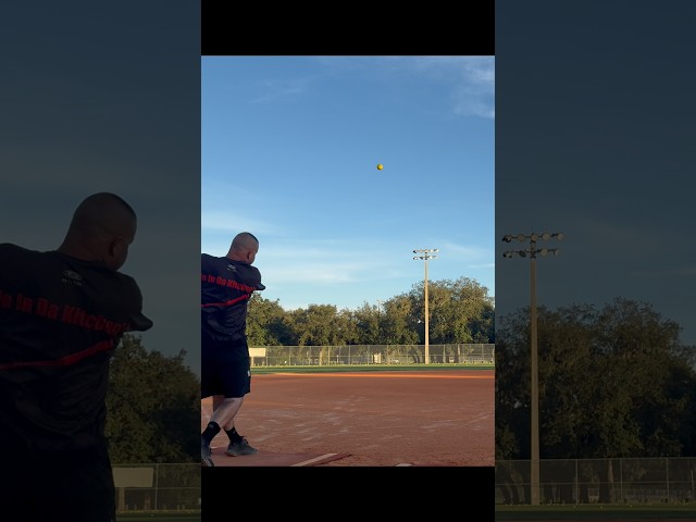 New Easton tantrum Black. Off the lights #bigchefsoftball #batreview #slowpitchsoftball