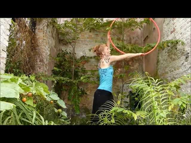 Hula Hoop Tutorial: Behind the Back Isolation