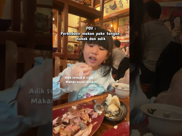 Eating with your hands requires some thought too, sis 😆