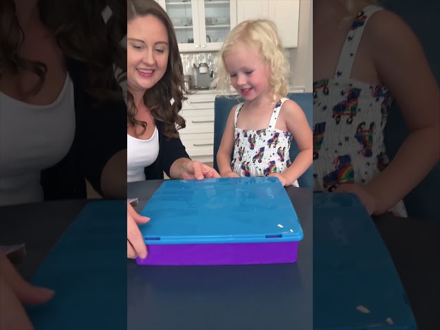 @YoungWildMe Loves their Beach Playset! #KineticSand #Shorts