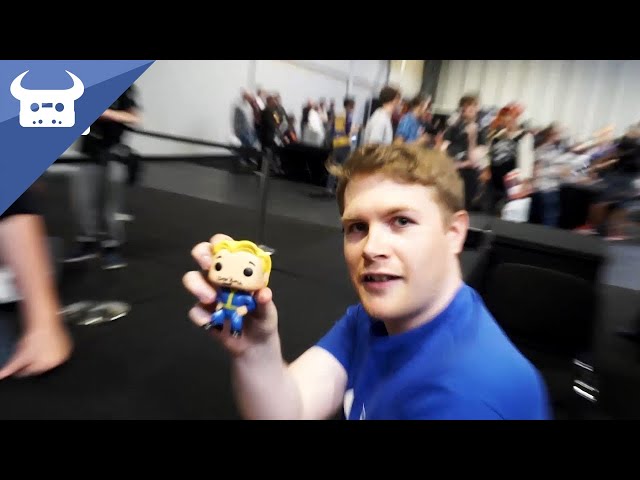 I met some fans and vandalised their property! | INSOMNIA 61